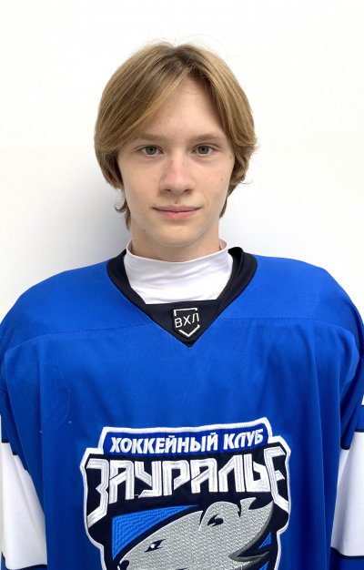 Игнатьев  Лев  Русланович