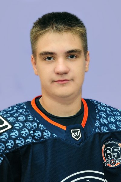 Ушаков  Дмитрий  Кириллович