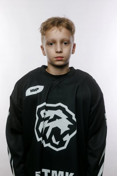 Новиков  Арсений  Артемович