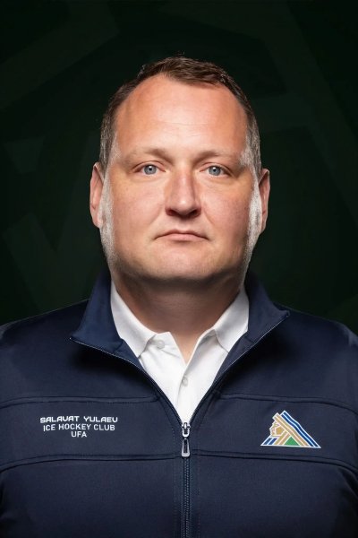Макаров  Дмитрий  Леонидович
